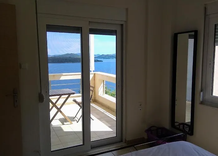 Sunrise Villa Nidhrion